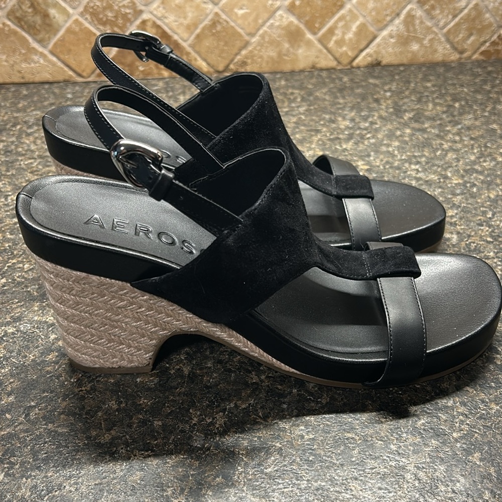 Aerosoles Women's Mackenzie Black Sandals NWOB - Picture 2 of 6